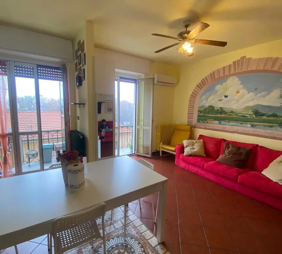 Francy\'S House Pero location